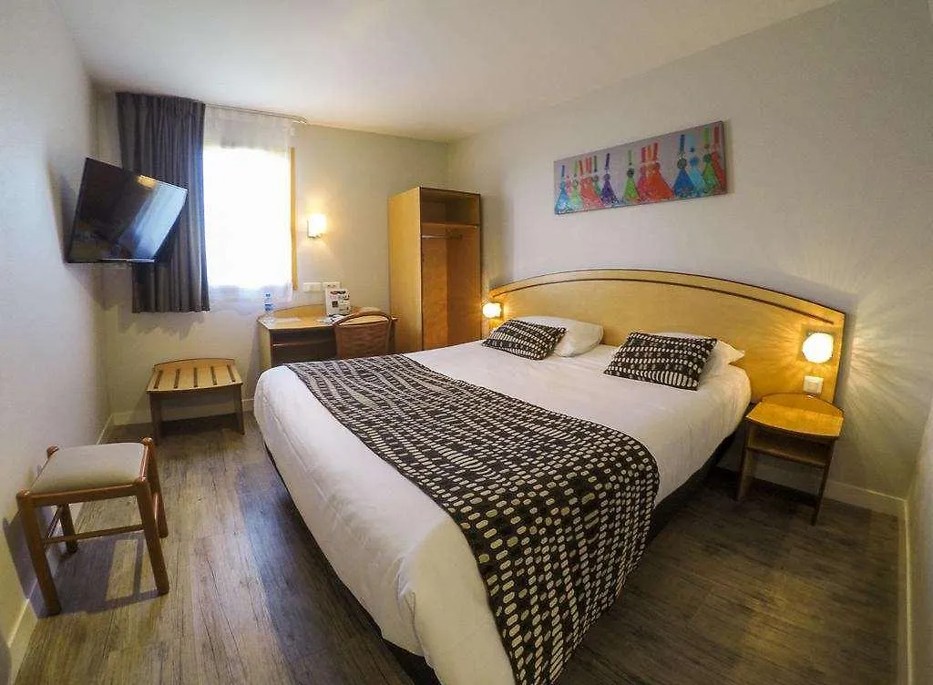 Brit Hotel Quimper Nord Ergue-Gaberic 3*,  France